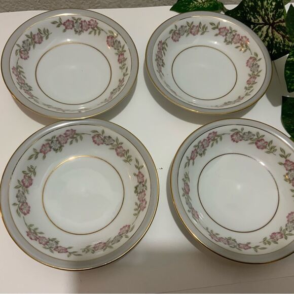 Noritake 5433 Berry Sauce Bowls Set of 4 VTG Dark Pink and Gray Floral Japan G5 - Picture 1 of 7